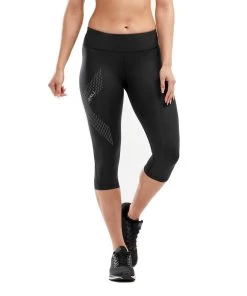 2XU Women's Mid-Rise Compression 3/4 Tights - Black/ Dotted Reflective Logo -Leisure Swimwear Paradise wa2865b blk drf